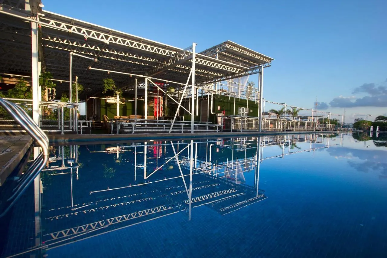 Hostel Reina Roja Hostal Playa del Carmen